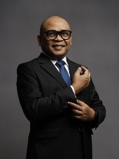 Dr. Hendra Kusuma Wardana